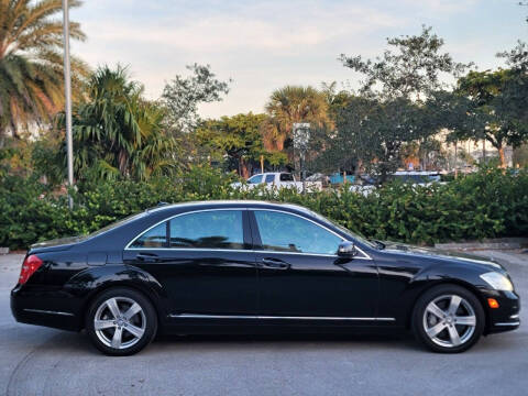 2011 Mercedes-Benz S-Class S 550 4MATIC