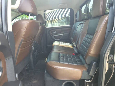 2017 Nissan Titan Platinum Reserve