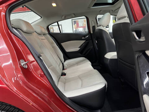 2017 Mazda MAZDA3 Grand Touring