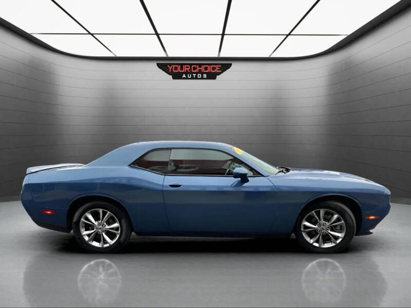 2021 Dodge Challenger SXT