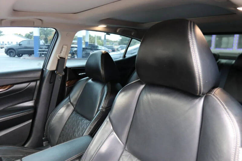 2016 Nissan Maxima Platinum