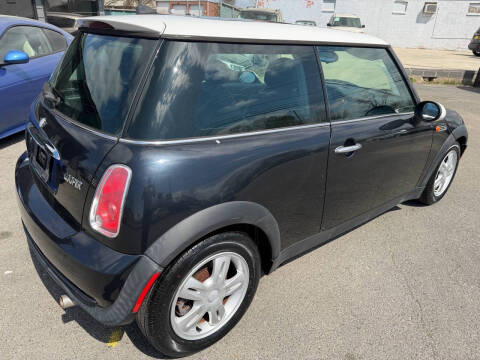 2006 MINI Cooper