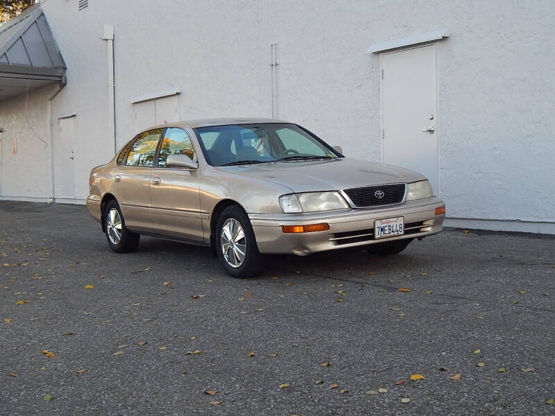 1997 Toyota Avalon XL