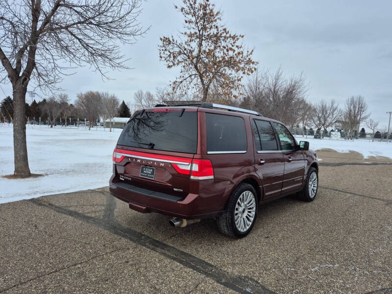 2016 Lincoln Navigator Select