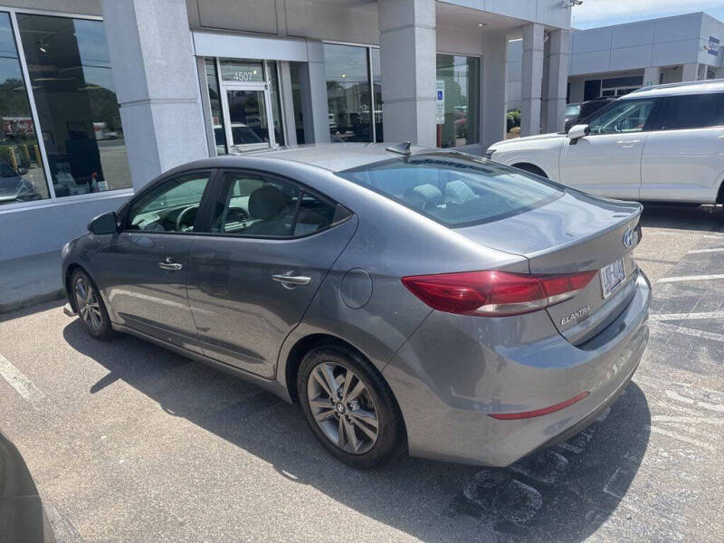 2018 Hyundai Elantra