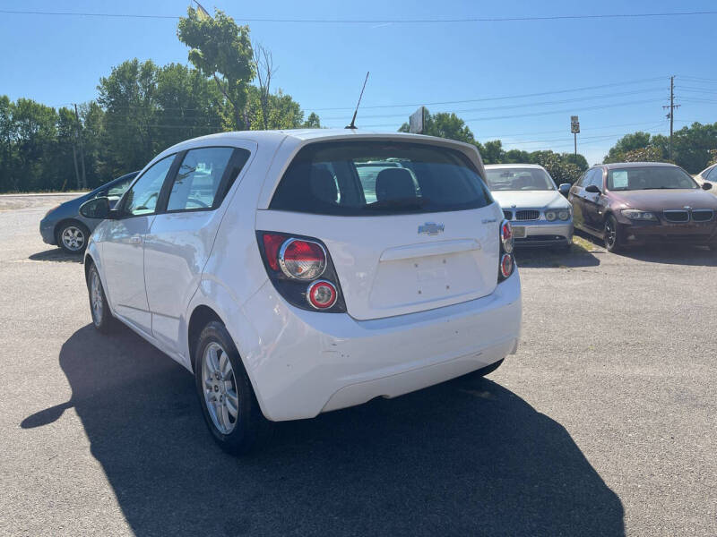 2012 Chevrolet Sonic LS