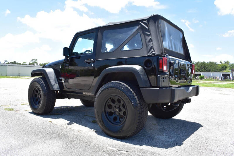 2018 Jeep Wrangler JK null photo 3