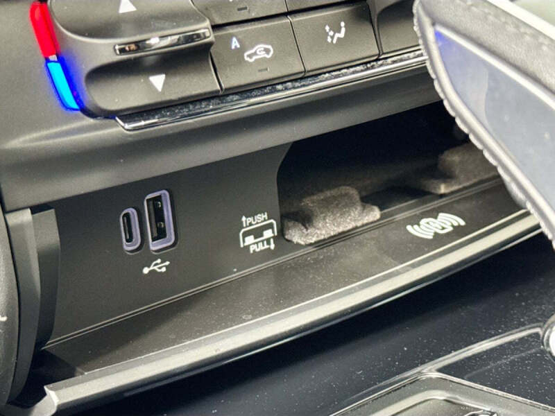 2023 Maserati Quattroporte Modena Q4