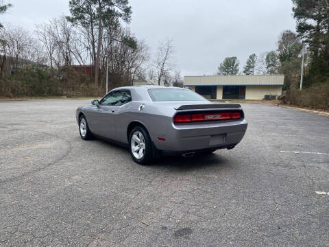 2013 Dodge Challenger SXT
