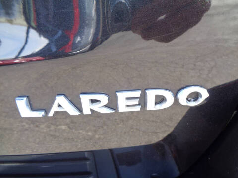 2016 Jeep Grand Cherokee Laredo