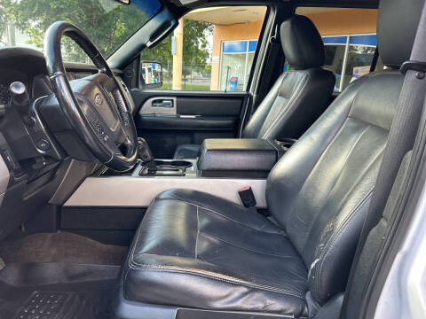 2017 Ford Expedition EL XLT