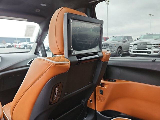 2026 Chrysler Pacifica Pinnacle