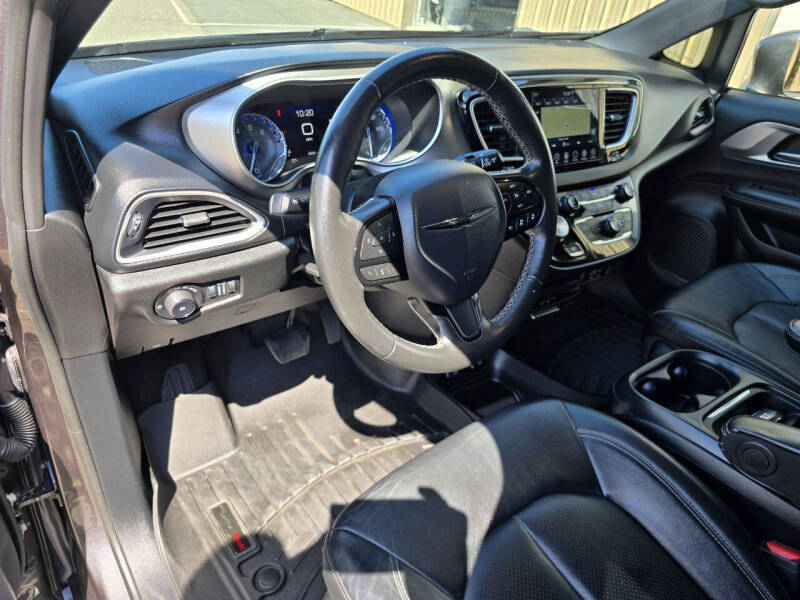 2020 Chrysler Pacifica Launch Edition