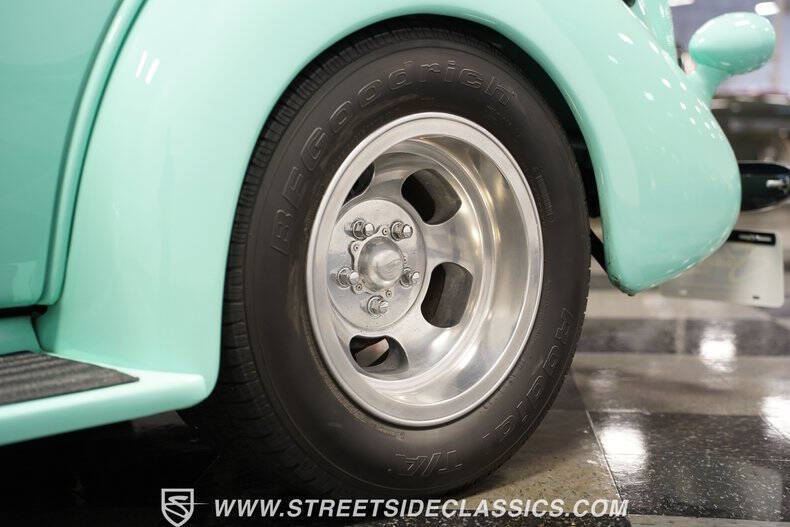 1937 Chevrolet Master Deluxe