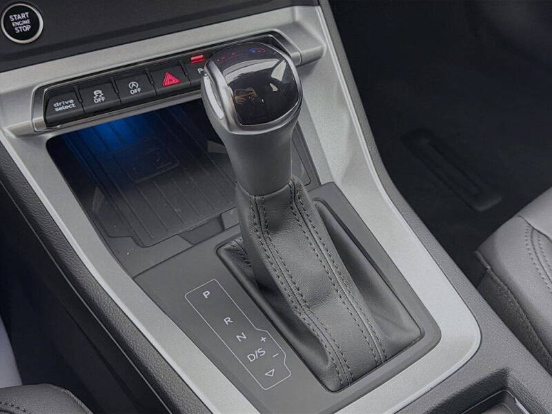 2025 Audi Q3 quattro S line Prem Plus 45 TFSI