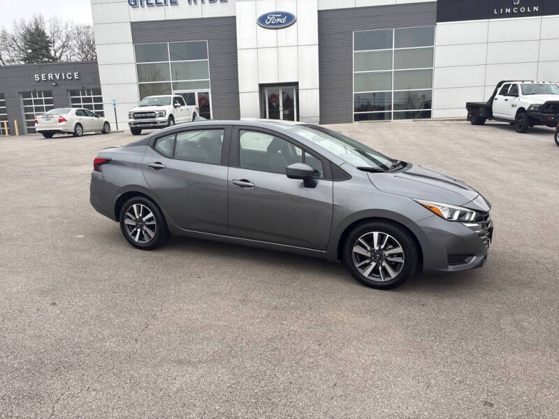 2023 Nissan Versa SV