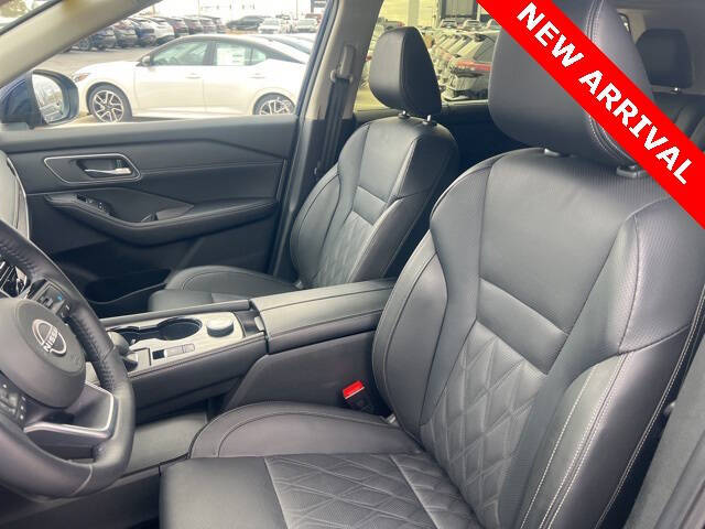 2024 Nissan Rogue Platinum