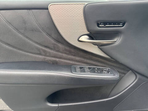 2018 Lexus LS 500 F SPORT