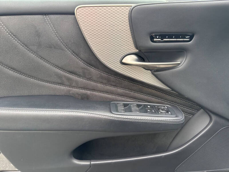 2018 Lexus LS 500 F SPORT