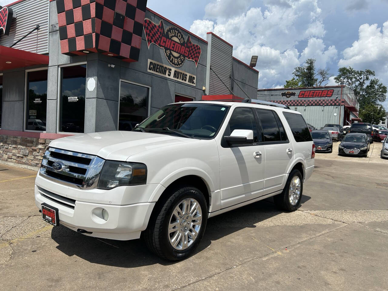 White 2012 Ford Expedition Limited 4x4 Limited 4dr SUV 1