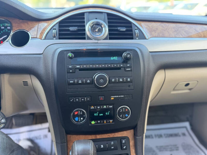 2011 Buick Enclave CXL-2