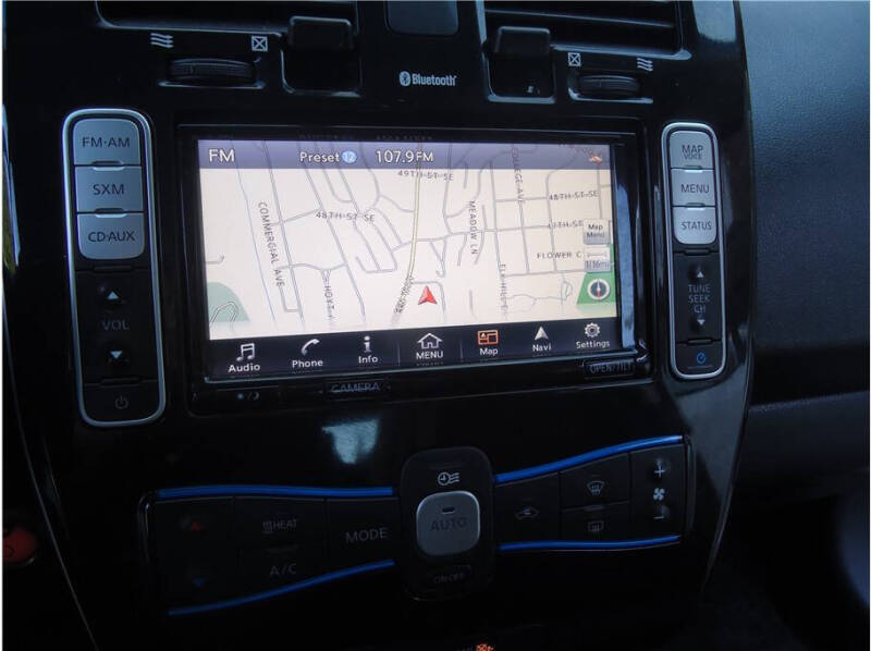 2016 Nissan LEAF