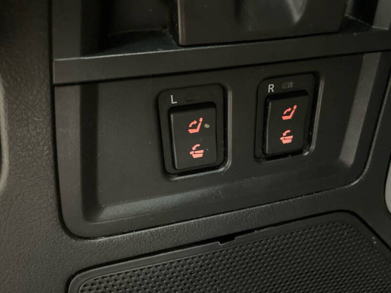 2011 Toyota Sequoia Platinum