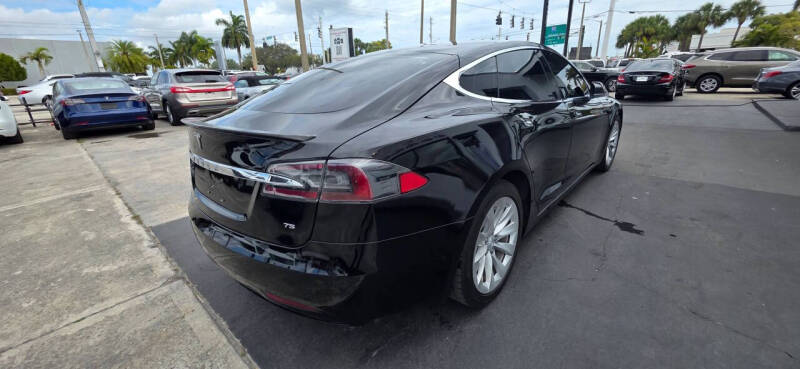 2017 Tesla Model S