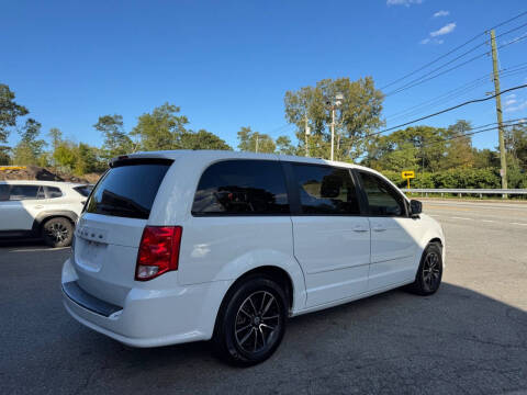 2015 Dodge Grand Caravan SE