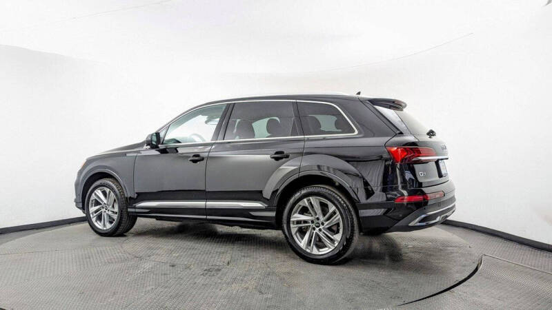 2022 Audi Q7 quattro Premium Plus 55 TFSI