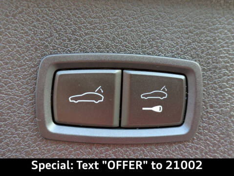 2022 Porsche Macan S