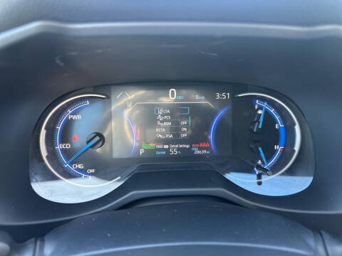 2024 Toyota RAV4 Hybrid XLE