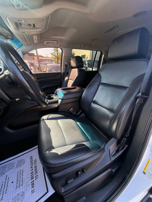 2018 Chevrolet Suburban LT