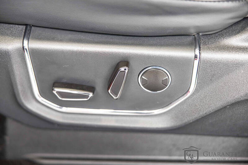 2022 Ford Expedition MAX Platinum