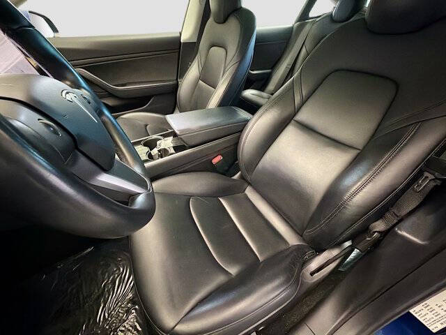 2019 Tesla Model 3 Standard Range Plus