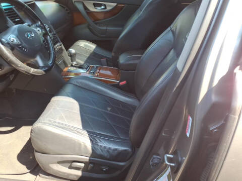 2010 Infiniti FX35
