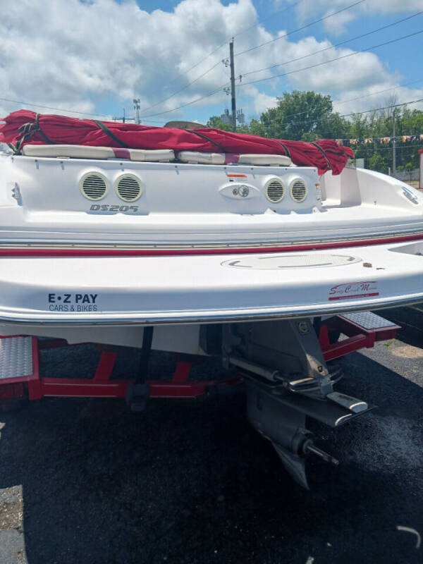 2011 Glastron DS-205/DB