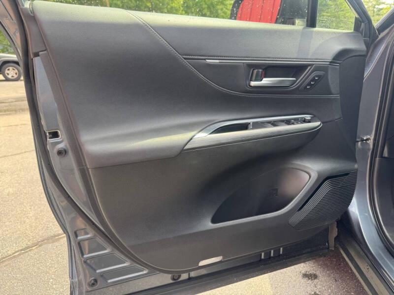 2021 Toyota Venza XLE