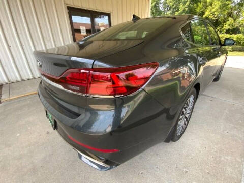 2020 Kia Cadenza Technology