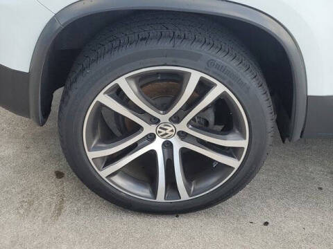 2017 Volkswagen Tiguan 2.0T SEL