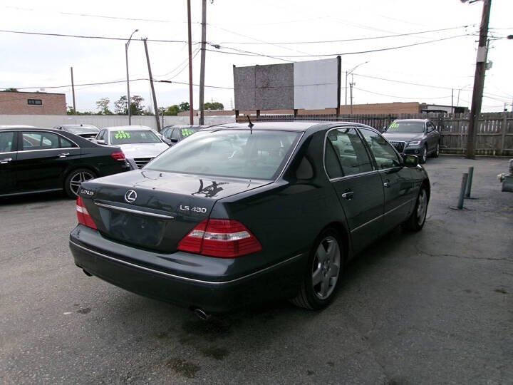 2005 Lexus LS 430