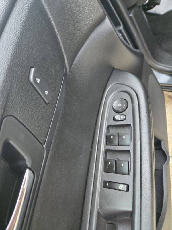 2013 GMC Acadia SLE-2