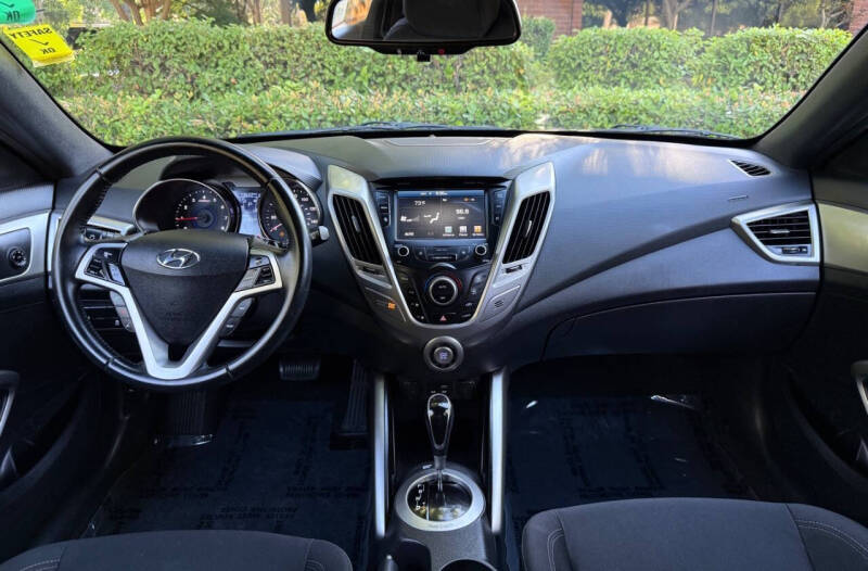 2017 Hyundai Veloster Value Edition