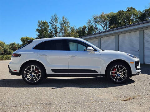 2023 Porsche Macan S