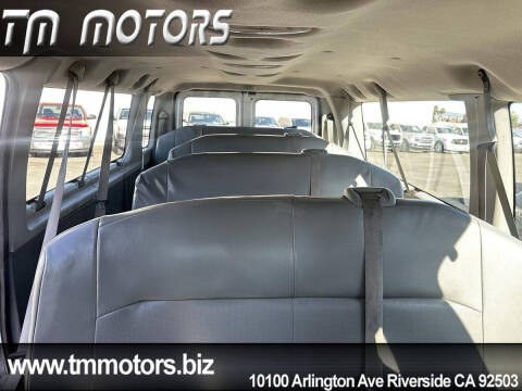 2012 Ford E-Series E-350 SD XLT