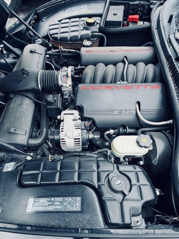2004 Chevrolet Corvette