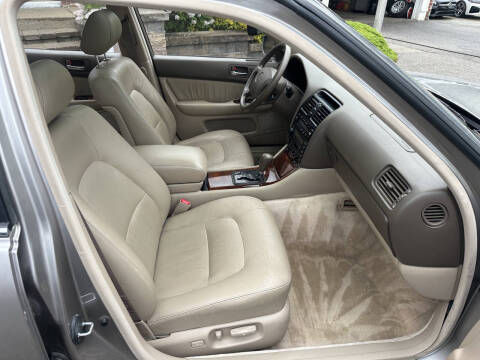 1995 Lexus LS 400