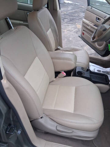 2003 Ford Taurus SEL Deluxe