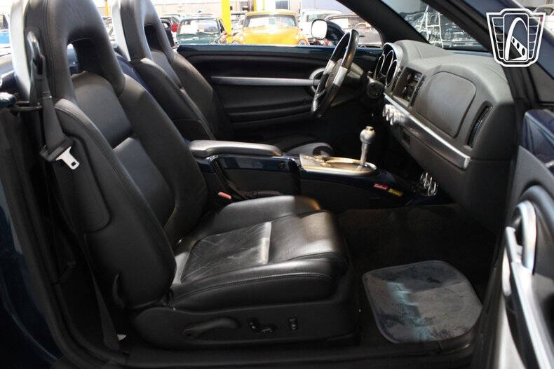 2005 Chevrolet SSR LS