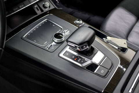 2019 Audi Q5 quattro Premium Plus 45 TFSI